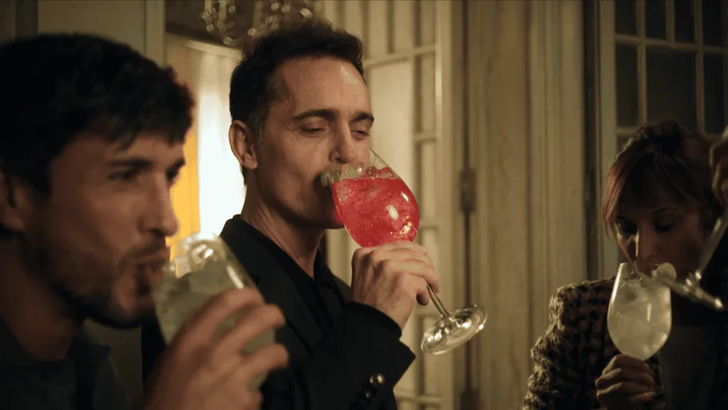 Del guion al brindis: Schweppes Selection con Pedro Alonso